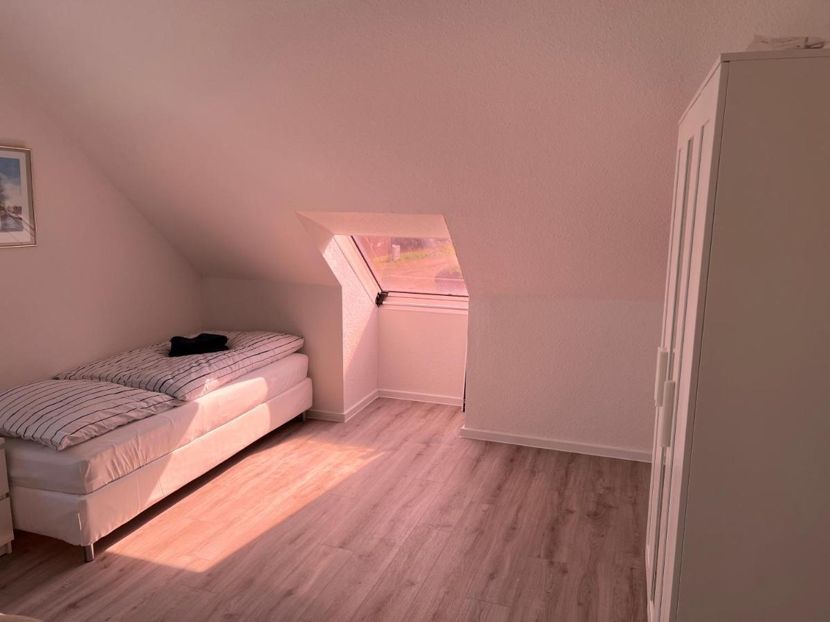 Grosszuegige 3 Zkb Mit 80M² Lejlighed Wilhelmshaven Eksteriør billede
