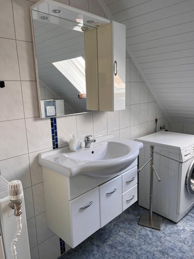 Grosszuegige 3 Zkb Mit 80M² Lejlighed Wilhelmshaven Eksteriør billede